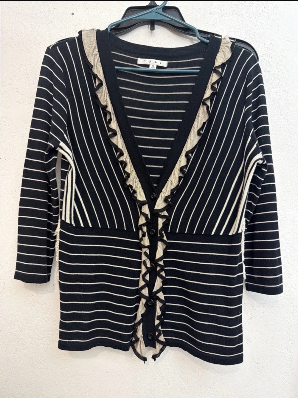 Cabi The Flirt" Ruffled Stripe Cardigan Sweater Black Cream LAGENLOOK
